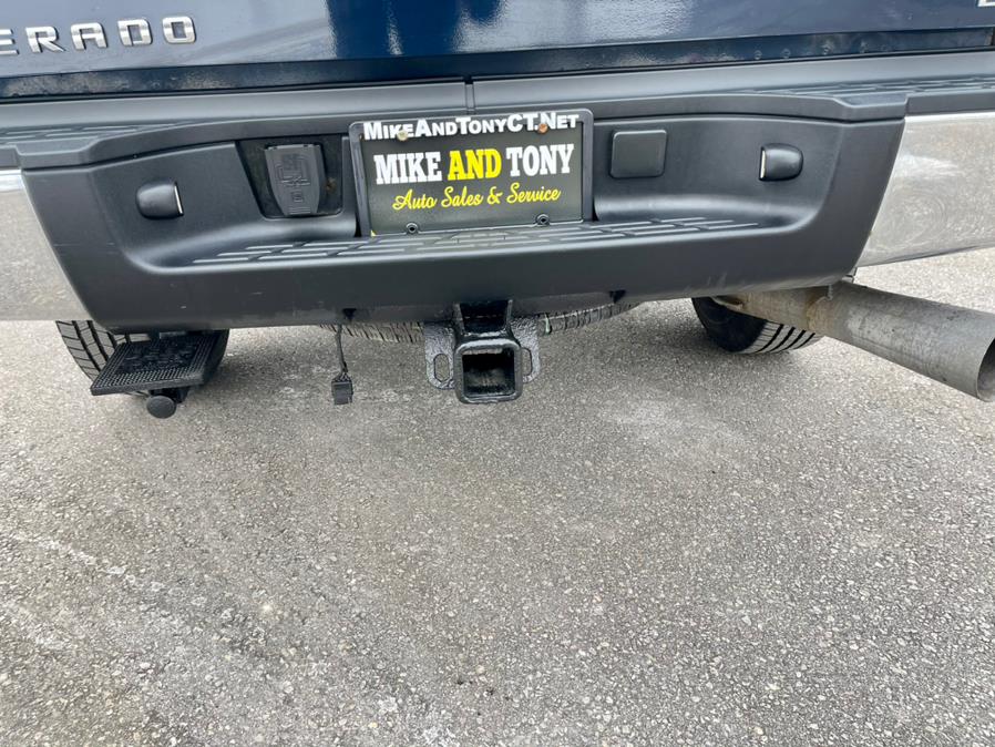 2007 Chevrolet Silverado 2500HD 4WD Crew Cab 153" LT w/1LT, available for sale in South Windsor, Connecticut | Mike And Tony Auto Sales, Inc. South Windsor, Connecticut 2007 Chevrolet Silverado 2500HD 4WD Crew Cab 153" LT w/1LT, available for sale in South Windsor, Connecticut | Mike And Tony Auto Sales, Inc. South Windsor, Connecticut
