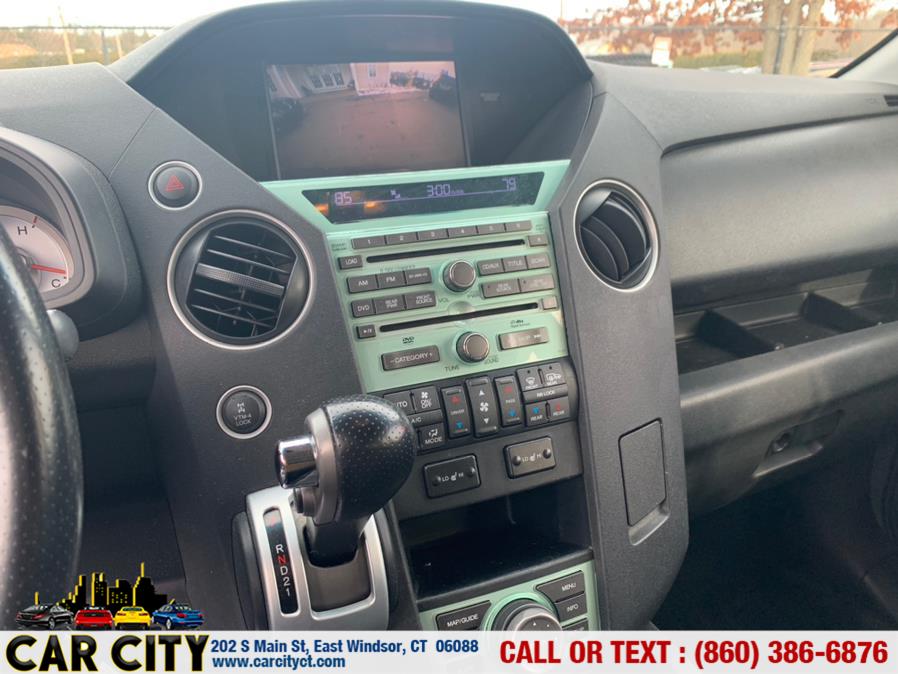 Used Honda Pilot 4WD 4dr Touring w/RES & Navi 2011 | Car City LLC. East Windsor, Connecticut Used Honda Pilot 4WD 4dr Touring w/RES & Navi 2011 | Car City LLC. East Windsor, Connecticut