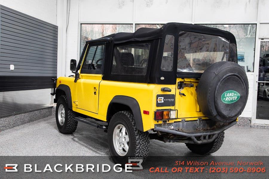 Used Land Rover Defender 90 2dr Convertible 1994 | Black Bridge Motors, LLC. Norwalk, Connecticut Used Land Rover Defender 90 2dr Convertible 1994 | Black Bridge Motors, LLC. Norwalk, Connecticut