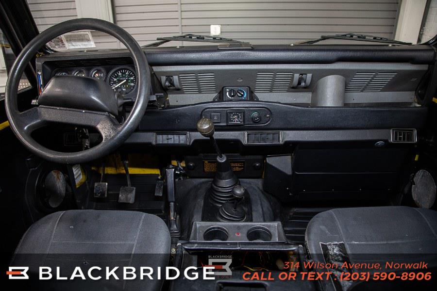 Used Land Rover Defender 90 2dr Convertible 1994 | Black Bridge Motors, LLC. Norwalk, Connecticut Used Land Rover Defender 90 2dr Convertible 1994 | Black Bridge Motors, LLC. Norwalk, Connecticut