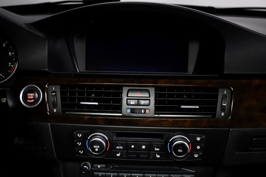 2011 BMW 3 Series 4dr Sdn 328i xDrive AWD SULEV, available for sale in North Salem, New York | Meccanic Shop North Inc. North Salem, New York 2011 BMW 3 Series 4dr Sdn 328i xDrive AWD SULEV, available for sale in North Salem, New York | Meccanic Shop North Inc. North Salem, New York