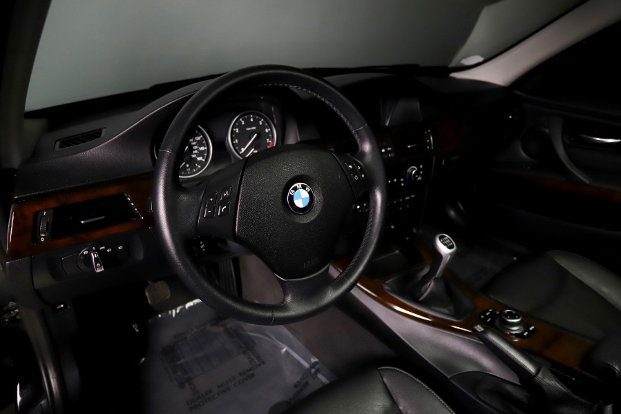2011 BMW 3 Series 4dr Sdn 328i xDrive AWD SULEV, available for sale in North Salem, New York | Meccanic Shop North Inc. North Salem, New York 2011 BMW 3 Series 4dr Sdn 328i xDrive AWD SULEV, available for sale in North Salem, New York | Meccanic Shop North Inc. North Salem, New York