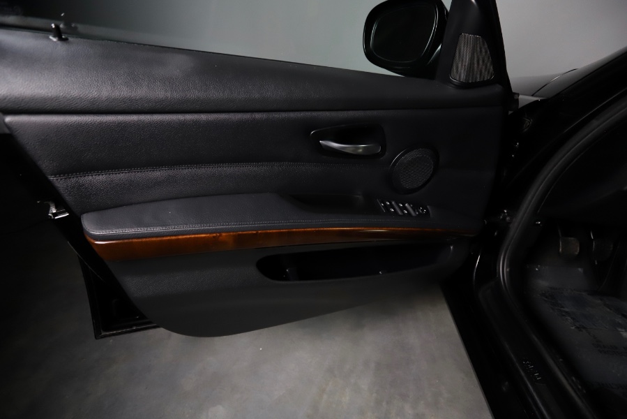 2011 BMW 3 Series 4dr Sdn 328i xDrive AWD SULEV, available for sale in North Salem, New York | Meccanic Shop North Inc. North Salem, New York 2011 BMW 3 Series 4dr Sdn 328i xDrive AWD SULEV, available for sale in North Salem, New York | Meccanic Shop North Inc. North Salem, New York
