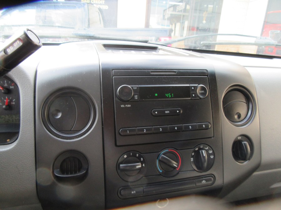 2007 Ford F-150 4WD Reg Cab 145" XL, available for sale in Little Ferry, New Jersey | Royalty Auto Sales. Little Ferry, New Jersey 2007 Ford F-150 4WD Reg Cab 145" XL, available for sale in Little Ferry, New Jersey | Royalty Auto Sales. Little Ferry, New Jersey