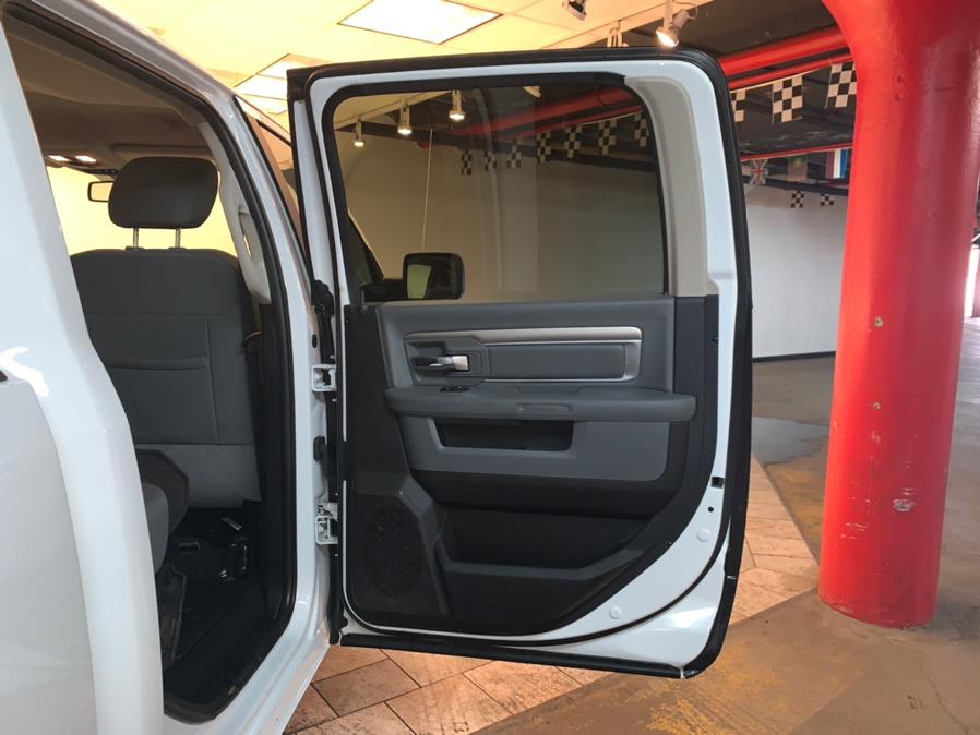 Used Ram 1500 Big Horn 4x4 Crew Cab 5''7" Box 2018 | European Auto Expo. Lodi, New Jersey Used Ram 1500 Big Horn 4x4 Crew Cab 5''7" Box 2018 | European Auto Expo. Lodi, New Jersey