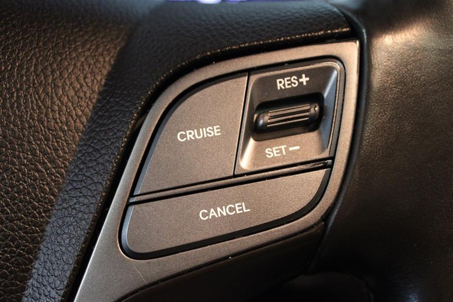 Used Hyundai Santa Fe SE ULTIMATE 2017 | Fast Track Motors. Paterson, New Jersey Used Hyundai Santa Fe SE ULTIMATE 2017 | Fast Track Motors. Paterson, New Jersey