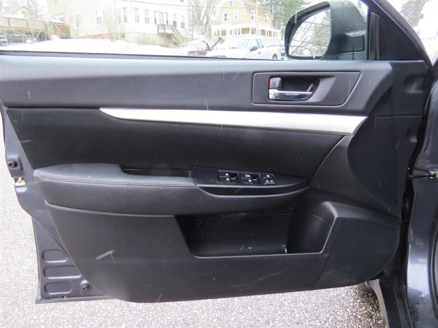 Used Subaru Outback 2.5i Premium AWD 4dr Wagon CVT 2013 | Lake City Exports Inc. Auburn, Maine Used Subaru Outback 2.5i Premium AWD 4dr Wagon CVT 2013 | Lake City Exports Inc. Auburn, Maine