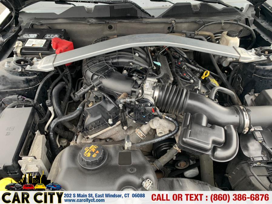 Used Ford Mustang 2dr Conv V6 Premium 2011 | Car City LLC. East Windsor, Connecticut Used Ford Mustang 2dr Conv V6 Premium 2011 | Car City LLC. East Windsor, Connecticut