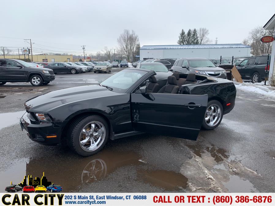 Used Ford Mustang 2dr Conv V6 Premium 2011 | Car City LLC. East Windsor, Connecticut Used Ford Mustang 2dr Conv V6 Premium 2011 | Car City LLC. East Windsor, Connecticut