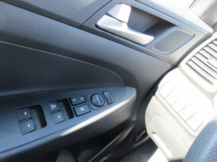 2019 Hyundai Tucson SE AWD, available for sale in Linden, New Jersey | Route 27 Auto Mall. Linden, New Jersey 2019 Hyundai Tucson SE AWD, available for sale in Linden, New Jersey | Route 27 Auto Mall. Linden, New Jersey