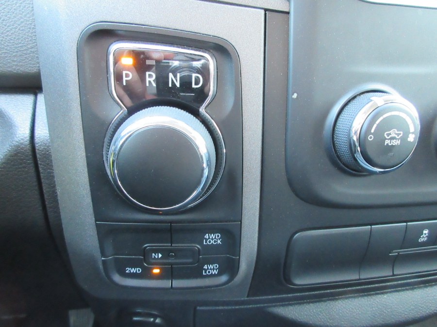 Used Ram 1500 Tradesman 4x4 Quad Cab 6''4" Box 2018 | Route 27 Auto Mall. Linden, New Jersey Used Ram 1500 Tradesman 4x4 Quad Cab 6''4" Box 2018 | Route 27 Auto Mall. Linden, New Jersey