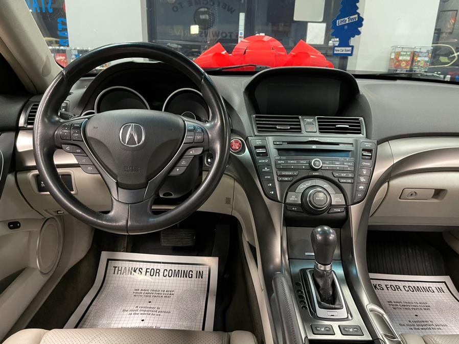 Used Acura TL TECH PKG 4dr Sdn Auto 2WD Tech 2013 | 5 Towns Drive. Inwood, New York Used Acura TL TECH PKG 4dr Sdn Auto 2WD Tech 2013 | 5 Towns Drive. Inwood, New York