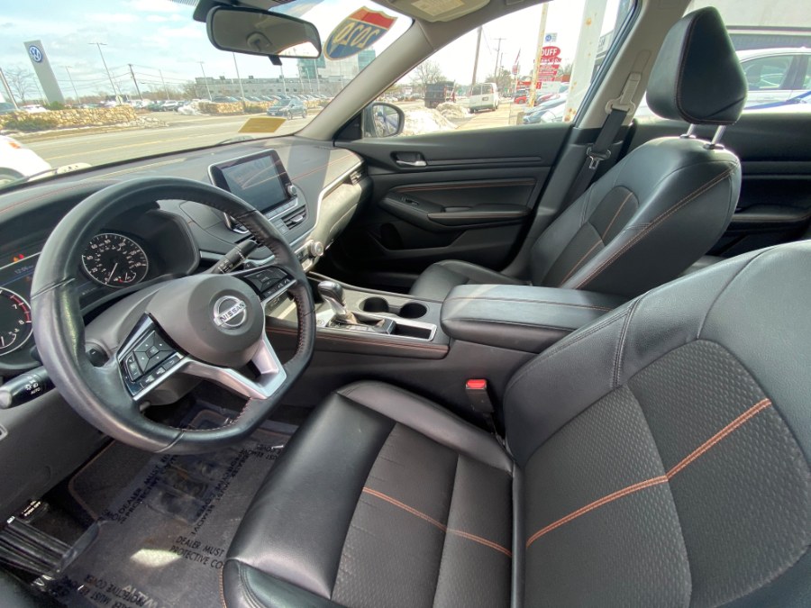 Used Nissan Altima 2.5 SR Sedan 2020 | Inman Motors Sales. Medford, Massachusetts Used Nissan Altima 2.5 SR Sedan 2020 | Inman Motors Sales. Medford, Massachusetts