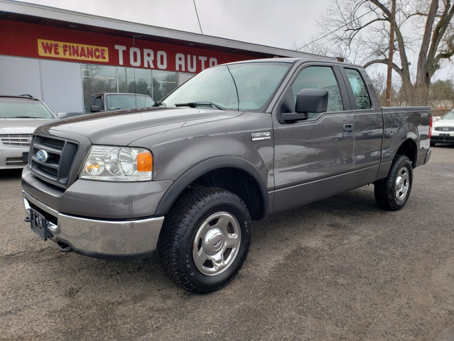 2007 Ford F-150 STX Super Cab 4WD 4.6 V8, available for sale in East Windsor, Connecticut | Toro Auto. East Windsor, Connecticut