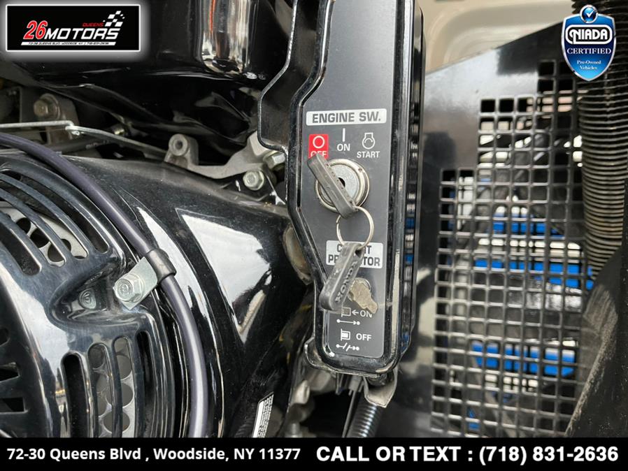Used Ford Transit Cargo Van T-350 HD 148" EL Hi Rf 9950 GVWR RH Dr 2015 | 26 Motors Queens. Woodside, New York Used Ford Transit Cargo Van T-350 HD 148" EL Hi Rf 9950 GVWR RH Dr 2015 | 26 Motors Queens. Woodside, New York