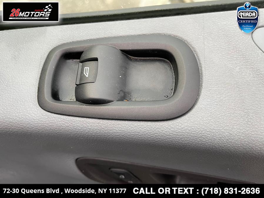 Used Ford Transit Cargo Van T-350 HD 148" EL Hi Rf 9950 GVWR RH Dr 2015 | 26 Motors Queens. Woodside, New York Used Ford Transit Cargo Van T-350 HD 148" EL Hi Rf 9950 GVWR RH Dr 2015 | 26 Motors Queens. Woodside, New York