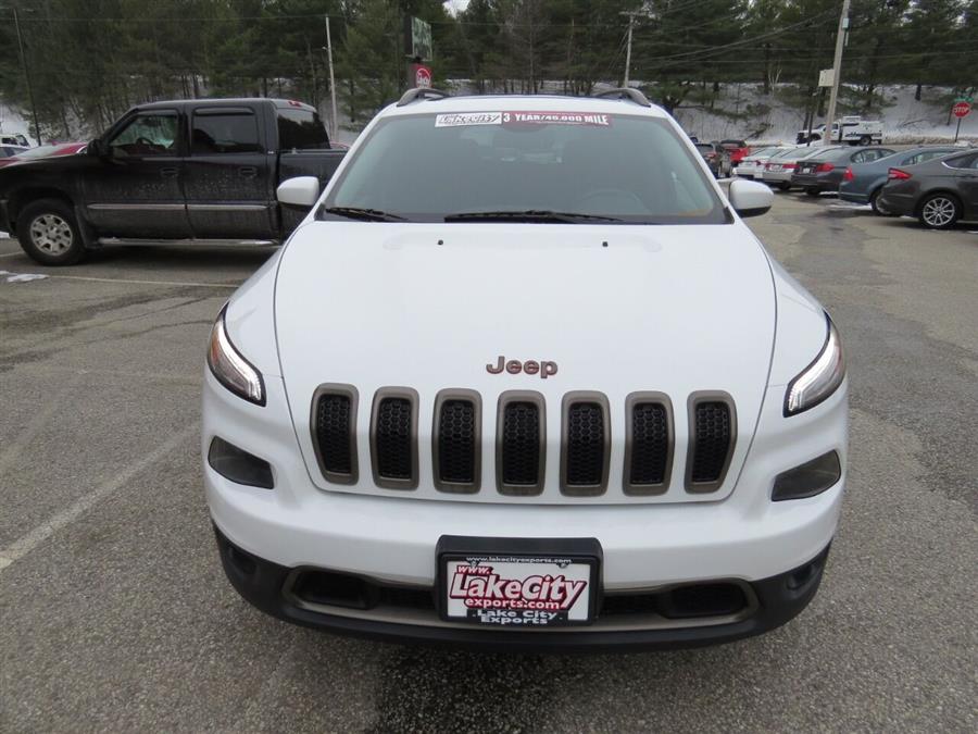 Used Jeep Cherokee Latitude 4x4 4dr SUV 2016 | Lake City Exports Inc. Auburn, Maine Used Jeep Cherokee Latitude 4x4 4dr SUV 2016 | Lake City Exports Inc. Auburn, Maine