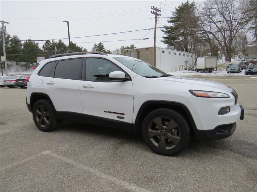 Used Jeep Cherokee Latitude 4x4 4dr SUV 2016 | Lake City Exports Inc. Auburn, Maine Used Jeep Cherokee Latitude 4x4 4dr SUV 2016 | Lake City Exports Inc. Auburn, Maine