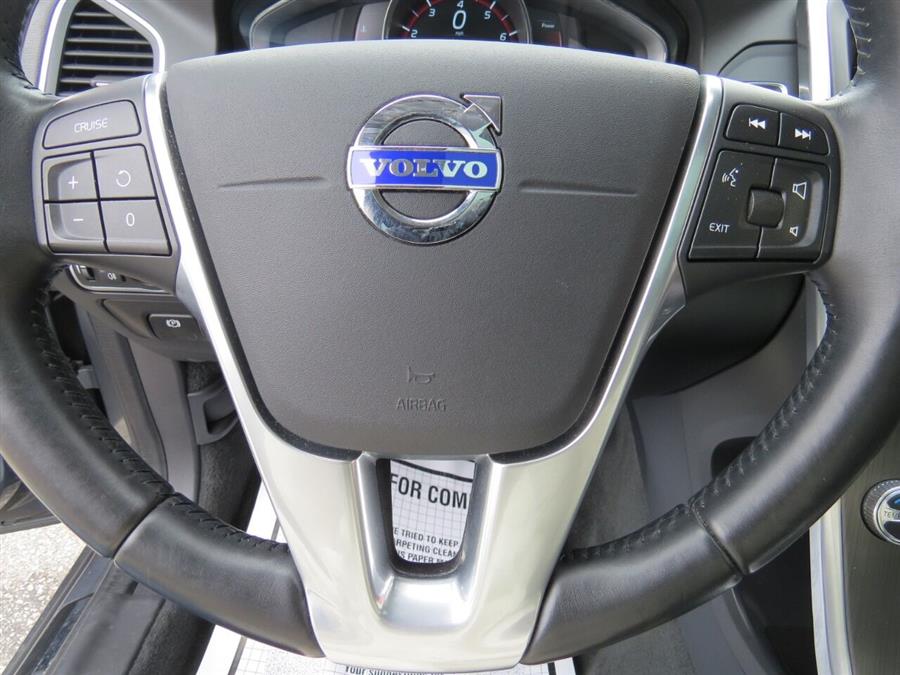 Used Volvo Xc60 T5 Premier AWD 4dr SUV 2016 | Lake City Exports Inc. Auburn, Maine Used Volvo Xc60 T5 Premier AWD 4dr SUV 2016 | Lake City Exports Inc. Auburn, Maine