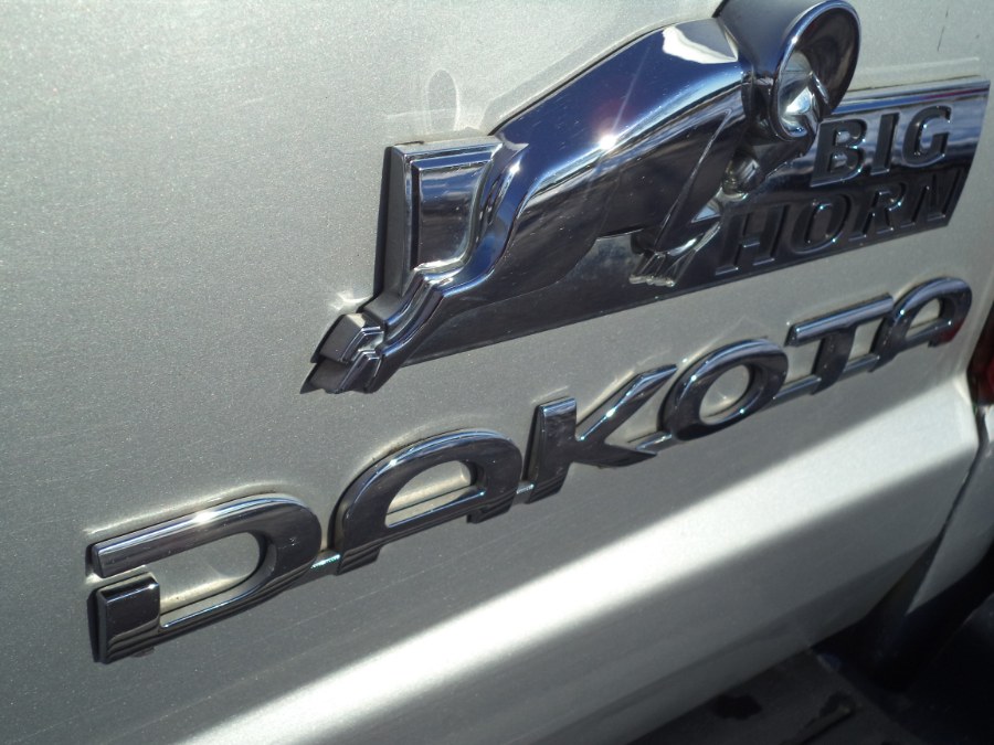 2009 Dodge Dakota 4WD Crew Cab Bighorn/Lonestar, available for sale in Berlin, Connecticut | International Motorcars llc. Berlin, Connecticut 2009 Dodge Dakota 4WD Crew Cab Bighorn/Lonestar, available for sale in Berlin, Connecticut | International Motorcars llc. Berlin, Connecticut