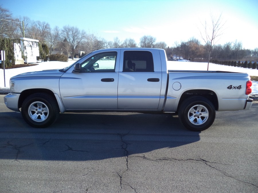 2009 Dodge Dakota 4WD Crew Cab Bighorn/Lonestar, available for sale in Berlin, Connecticut | International Motorcars llc. Berlin, Connecticut 2009 Dodge Dakota 4WD Crew Cab Bighorn/Lonestar, available for sale in Berlin, Connecticut | International Motorcars llc. Berlin, Connecticut