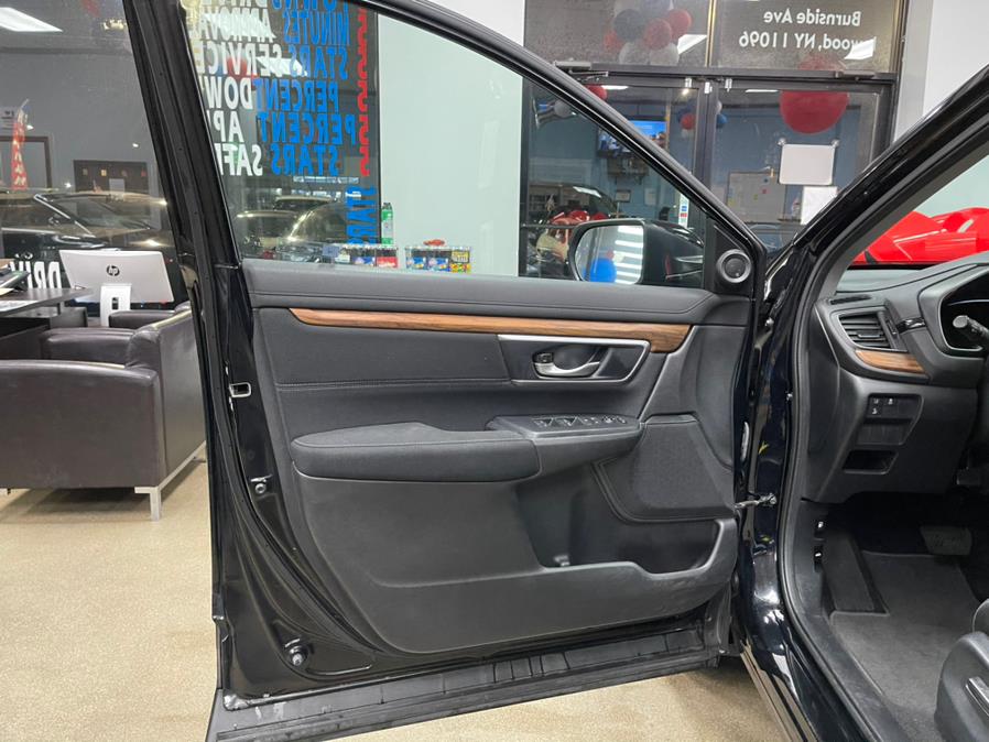 2017 Honda CR-V EX, available for sale in Inwood, New York | 5 Towns Drive. Inwood, New York 2017 Honda CR-V EX, available for sale in Inwood, New York | 5 Towns Drive. Inwood, New York