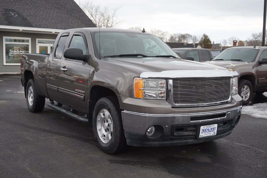 Used GMC Sierra 1500 2WD Ext Cab 143.5" SLE 2013 | Rockland Motor Company. Rockland, Maine Used GMC Sierra 1500 2WD Ext Cab 143.5" SLE 2013 | Rockland Motor Company. Rockland, Maine
