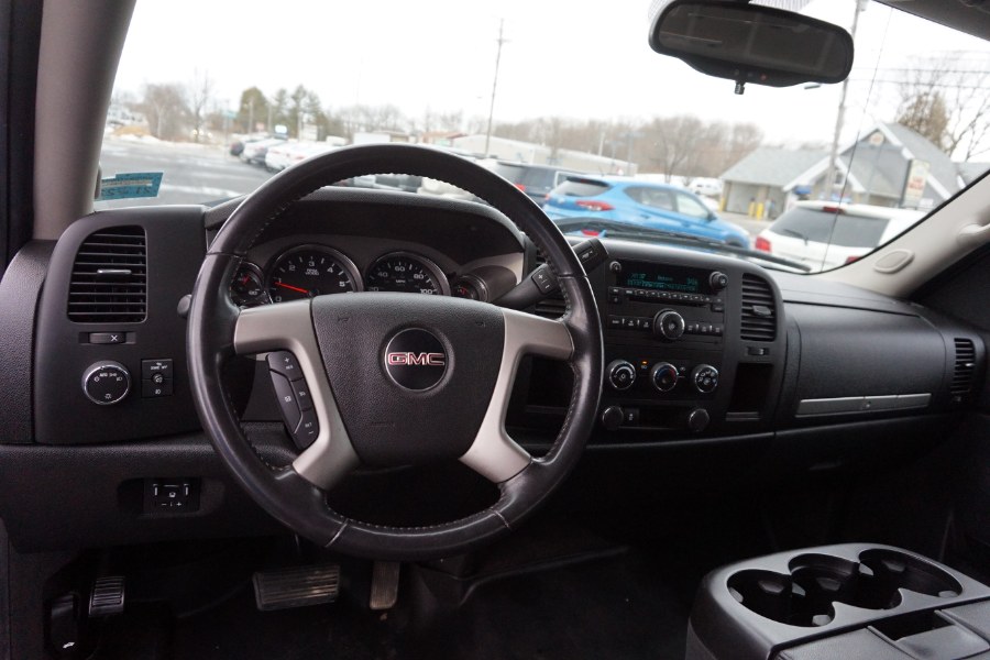 Used GMC Sierra 1500 2WD Ext Cab 143.5" SLE 2013 | Rockland Motor Company. Rockland, Maine Used GMC Sierra 1500 2WD Ext Cab 143.5" SLE 2013 | Rockland Motor Company. Rockland, Maine