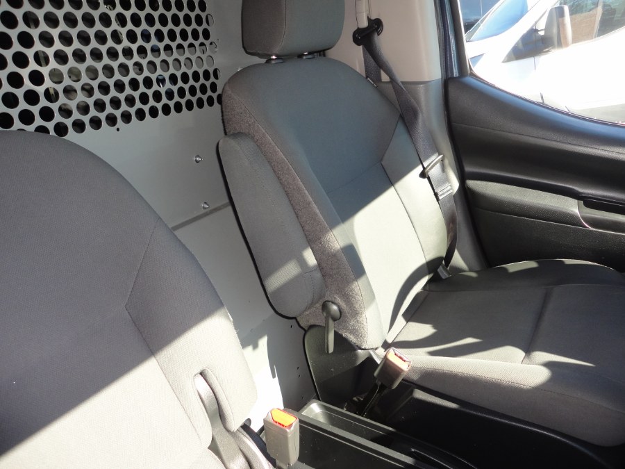 2016 Nissan cargo liftgate NV200 I4 SV, available for sale in Berlin, Connecticut | International Motorcars llc. Berlin, Connecticut 2016 Nissan cargo liftgate NV200 I4 SV, available for sale in Berlin, Connecticut | International Motorcars llc. Berlin, Connecticut