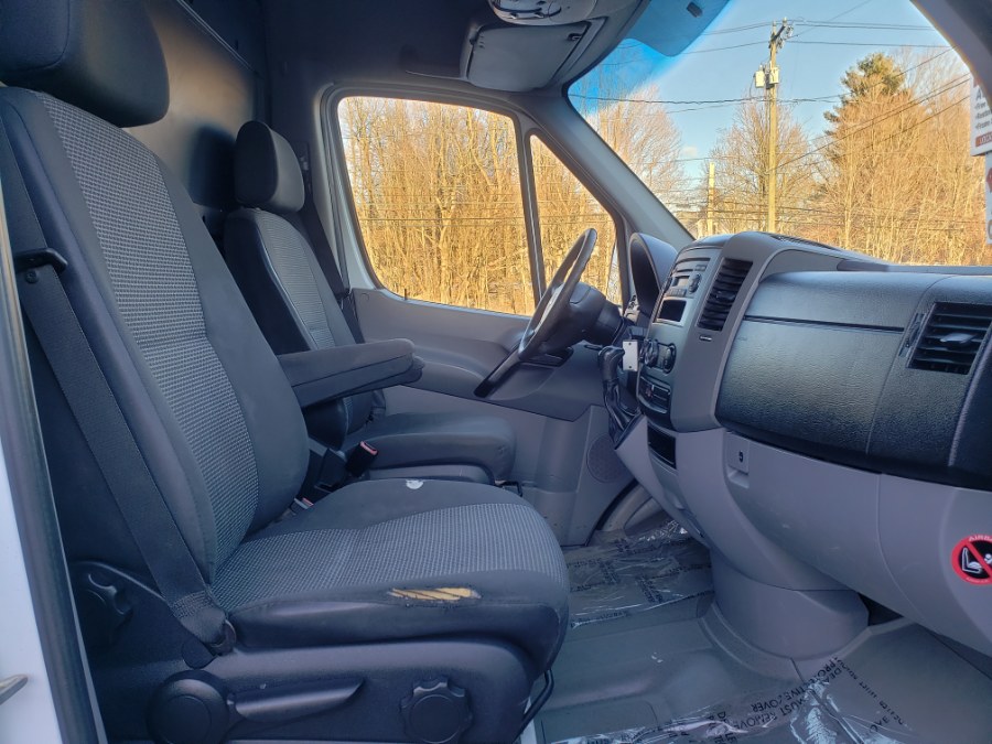 Used Freightliner Sprinter Cargo 3500 2010 | Toro Auto. East Windsor, Connecticut Used Freightliner Sprinter Cargo 3500 2010 | Toro Auto. East Windsor, Connecticut
