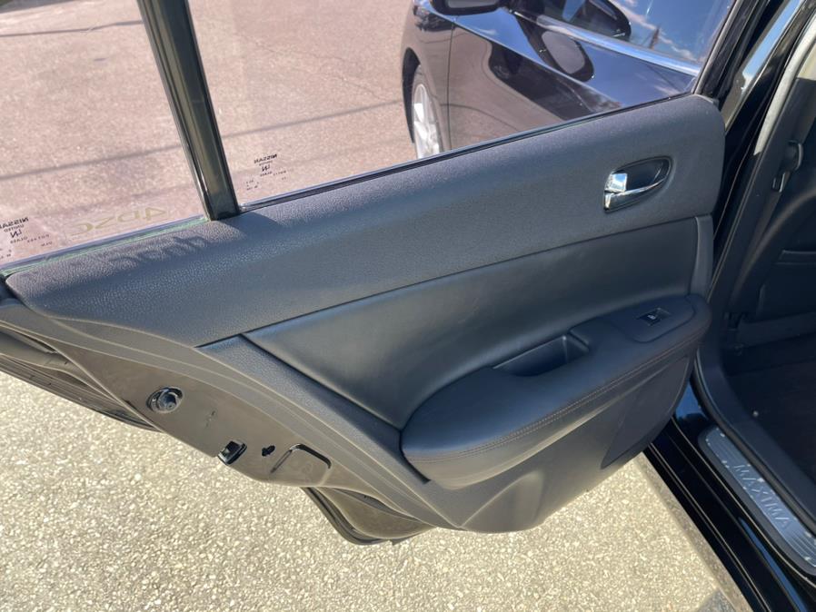 2010 Nissan Maxima 4dr Sdn V6 CVT 3.5 S, available for sale in South Windsor, Connecticut | Mike And Tony Auto Sales, Inc. South Windsor, Connecticut 2010 Nissan Maxima 4dr Sdn V6 CVT 3.5 S, available for sale in South Windsor, Connecticut | Mike And Tony Auto Sales, Inc. South Windsor, Connecticut