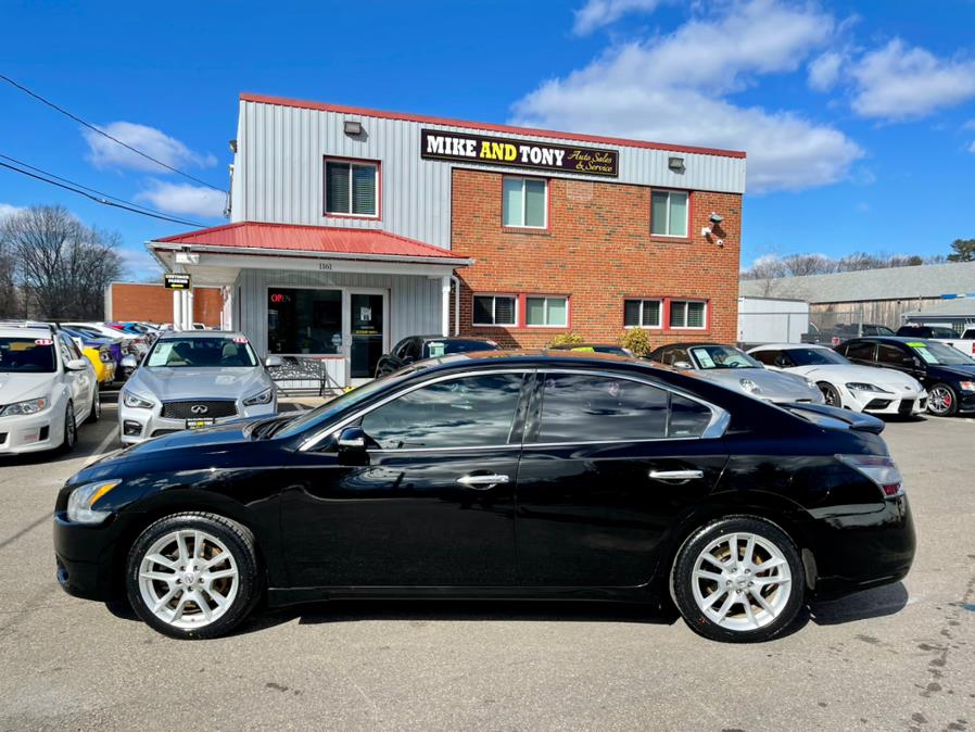 2010 Nissan Maxima 4dr Sdn V6 CVT 3.5 S, available for sale in South Windsor, Connecticut | Mike And Tony Auto Sales, Inc. South Windsor, Connecticut 2010 Nissan Maxima 4dr Sdn V6 CVT 3.5 S, available for sale in South Windsor, Connecticut | Mike And Tony Auto Sales, Inc. South Windsor, Connecticut