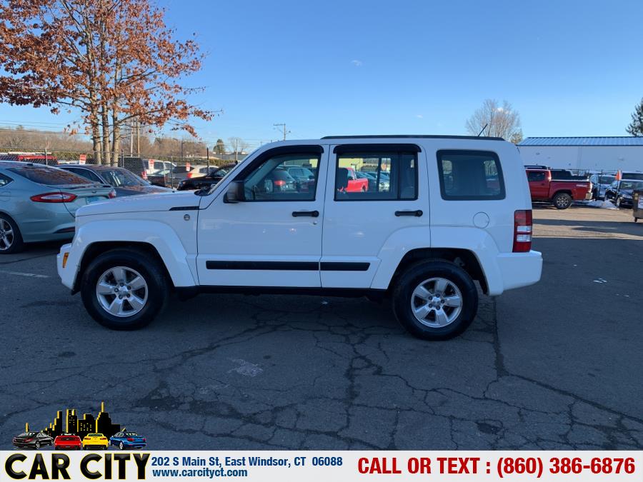 2010 Jeep Liberty 4WD 4dr Sport, available for sale in East Windsor, Connecticut | Car City LLC. East Windsor, Connecticut 2010 Jeep Liberty 4WD 4dr Sport, available for sale in East Windsor, Connecticut | Car City LLC. East Windsor, Connecticut