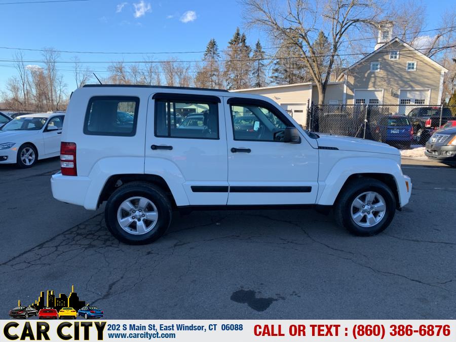 2010 Jeep Liberty 4WD 4dr Sport, available for sale in East Windsor, Connecticut | Car City LLC. East Windsor, Connecticut 2010 Jeep Liberty 4WD 4dr Sport, available for sale in East Windsor, Connecticut | Car City LLC. East Windsor, Connecticut