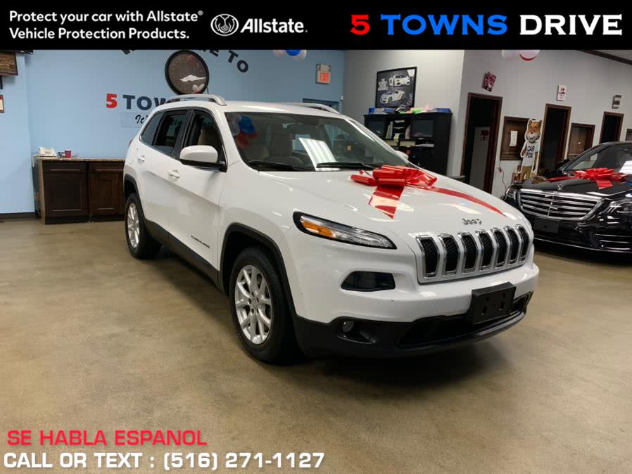 2016 Jeep Cherokee FWD 4dr Latitude, available for sale in Inwood, New York | 5 Towns Drive. Inwood, New York