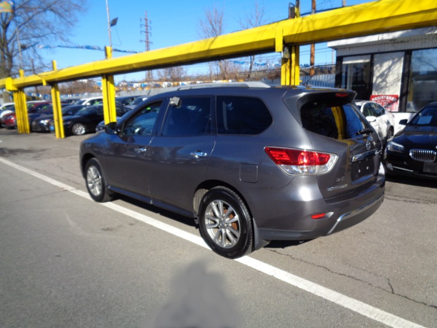 Used Nissan Pathfinder 4WD 4dr S 2016 | Sunrise Auto Sales of Elmont. Elmont, New York Used Nissan Pathfinder 4WD 4dr S 2016 | Sunrise Auto Sales of Elmont. Elmont, New York