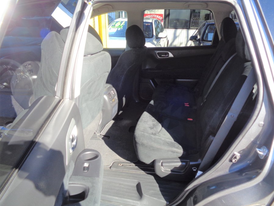 Used Nissan Pathfinder 4WD 4dr S 2016 | Sunrise Auto Sales of Elmont. Elmont, New York Used Nissan Pathfinder 4WD 4dr S 2016 | Sunrise Auto Sales of Elmont. Elmont, New York