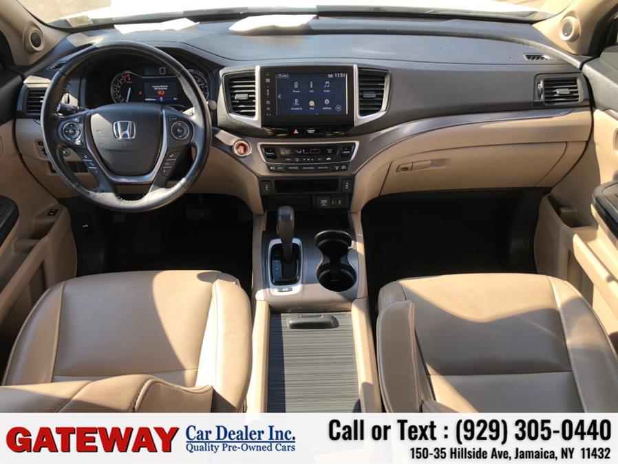 2016 Honda Pilot AWD 4dr EX-L, available for sale in Jamaica, New York | Gateway Car Dealer Inc. Jamaica, New York 2016 Honda Pilot AWD 4dr EX-L, available for sale in Jamaica, New York | Gateway Car Dealer Inc. Jamaica, New York
