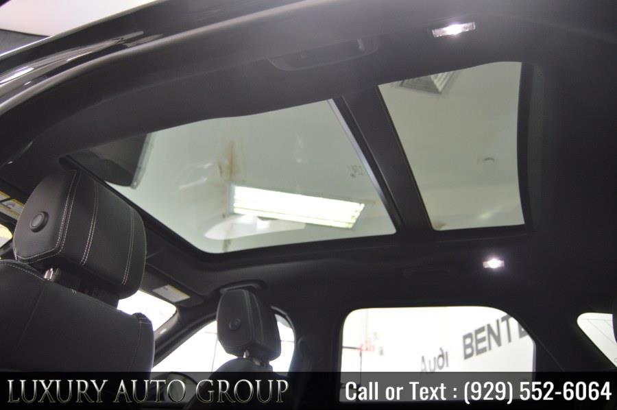 2018 Land Rover Range Rover Velar P250 R-Dynamic SE, available for sale in Bronx, New York | Luxury Auto Group. Bronx, New York 2018 Land Rover Range Rover Velar P250 R-Dynamic SE, available for sale in Bronx, New York | Luxury Auto Group. Bronx, New York