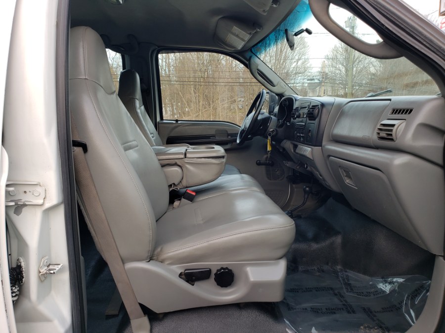 Used Ford Super Duty F-250 6.0 Power Stroke Diesel Crew Cab Long Bed XL 2006 | Toro Auto. East Windsor, Connecticut Used Ford Super Duty F-250 6.0 Power Stroke Diesel Crew Cab Long Bed XL 2006 | Toro Auto. East Windsor, Connecticut