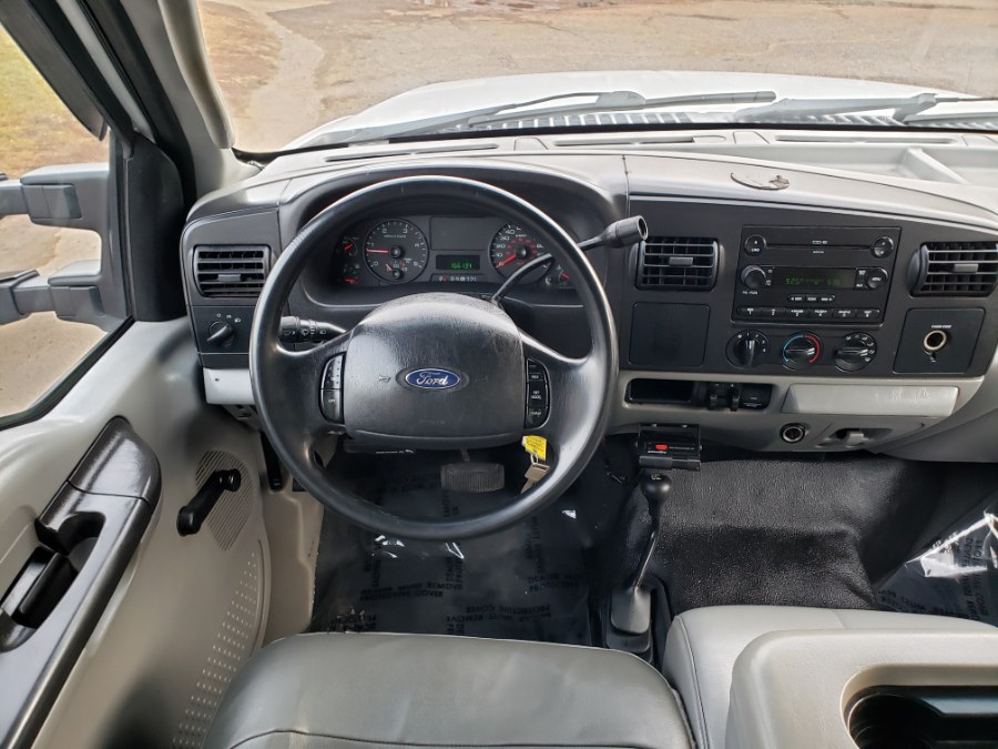 Used Ford Super Duty F-250 6.0 Power Stroke Diesel Crew Cab Long Bed XL 2006 | Toro Auto. East Windsor, Connecticut Used Ford Super Duty F-250 6.0 Power Stroke Diesel Crew Cab Long Bed XL 2006 | Toro Auto. East Windsor, Connecticut