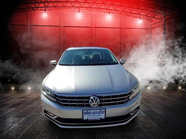 Used Volkswagen Passat 1.8T SE w/Technology Auto 2017 | Sunrise Auto Outlet. Amityville, New York Used Volkswagen Passat 1.8T SE w/Technology Auto 2017 | Sunrise Auto Outlet. Amityville, New York