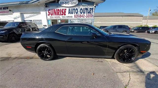 Used Dodge Challenger SXT Plus Coupe 2017 | Sunrise Auto Outlet. Amityville, New York Used Dodge Challenger SXT Plus Coupe 2017 | Sunrise Auto Outlet. Amityville, New York