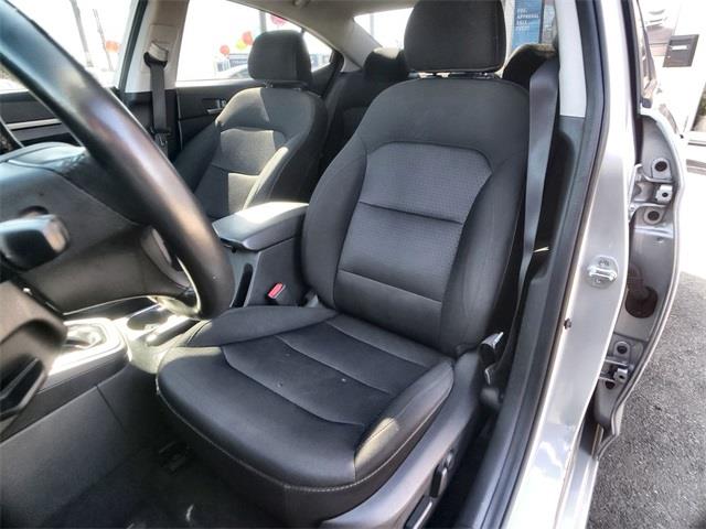 Used Hyundai Elantra Value Edition 2017 | Prestige Auto Cars LLC. New Britain, Connecticut Used Hyundai Elantra Value Edition 2017 | Prestige Auto Cars LLC. New Britain, Connecticut