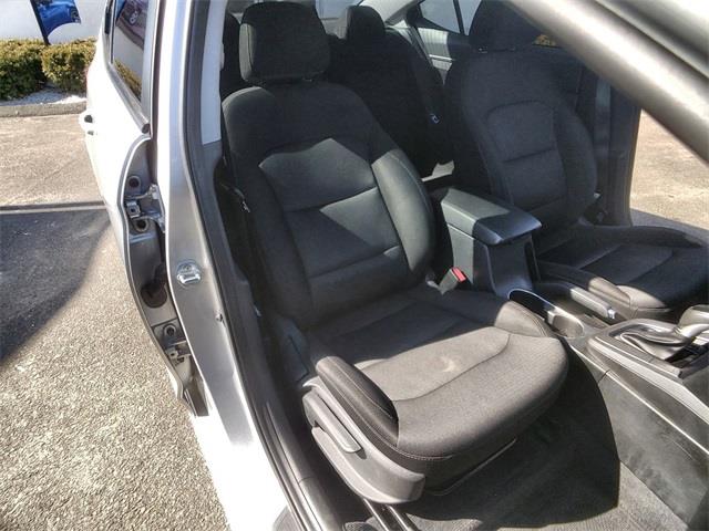 Used Hyundai Elantra Value Edition 2017 | Prestige Auto Cars LLC. New Britain, Connecticut Used Hyundai Elantra Value Edition 2017 | Prestige Auto Cars LLC. New Britain, Connecticut