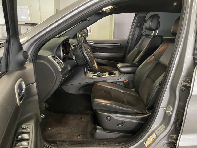 Used Jeep Grand Cherokee Altitude 4x4 *Ltd Avail* 2017 | Sunrise Auto Outlet. Amityville, New York Used Jeep Grand Cherokee Altitude 4x4 *Ltd Avail* 2017 | Sunrise Auto Outlet. Amityville, New York