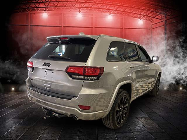 Used Jeep Grand Cherokee Altitude 4x4 *Ltd Avail* 2017 | Sunrise Auto Outlet. Amityville, New York Used Jeep Grand Cherokee Altitude 4x4 *Ltd Avail* 2017 | Sunrise Auto Outlet. Amityville, New York