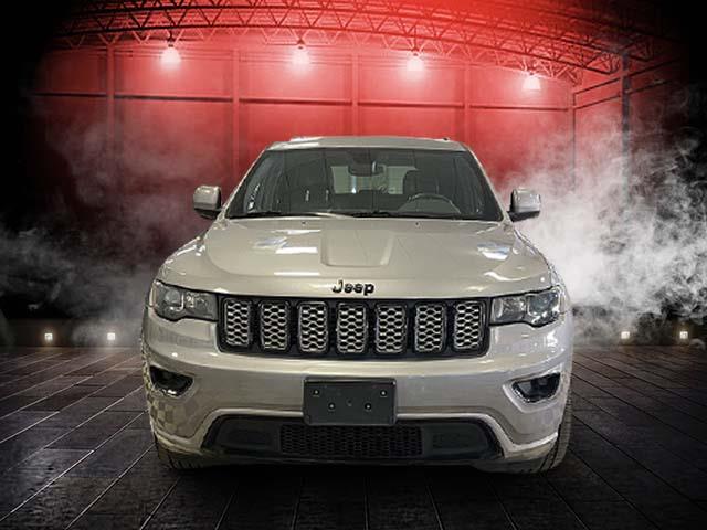 Used Jeep Grand Cherokee Altitude 4x4 *Ltd Avail* 2017 | Sunrise Auto Outlet. Amityville, New York Used Jeep Grand Cherokee Altitude 4x4 *Ltd Avail* 2017 | Sunrise Auto Outlet. Amityville, New York