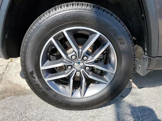 Used Jeep Grand Cherokee Limited 4x4 2017 | Sunrise Auto Outlet. Amityville, New York Used Jeep Grand Cherokee Limited 4x4 2017 | Sunrise Auto Outlet. Amityville, New York