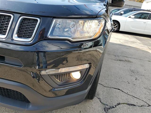 Used Jeep Compass Latitude 4x4 2018 | Sunrise Auto Outlet. Amityville, New York Used Jeep Compass Latitude 4x4 2018 | Sunrise Auto Outlet. Amityville, New York